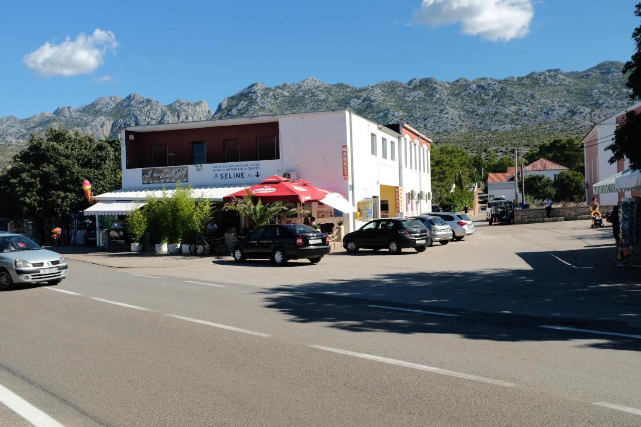 Mala Vila Seline Exterior photo